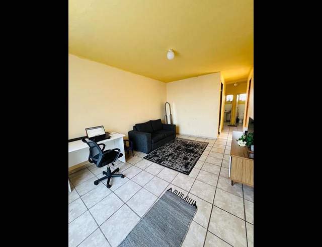 2 BEDROOM APARTMENT FOR SALE IN BULWER